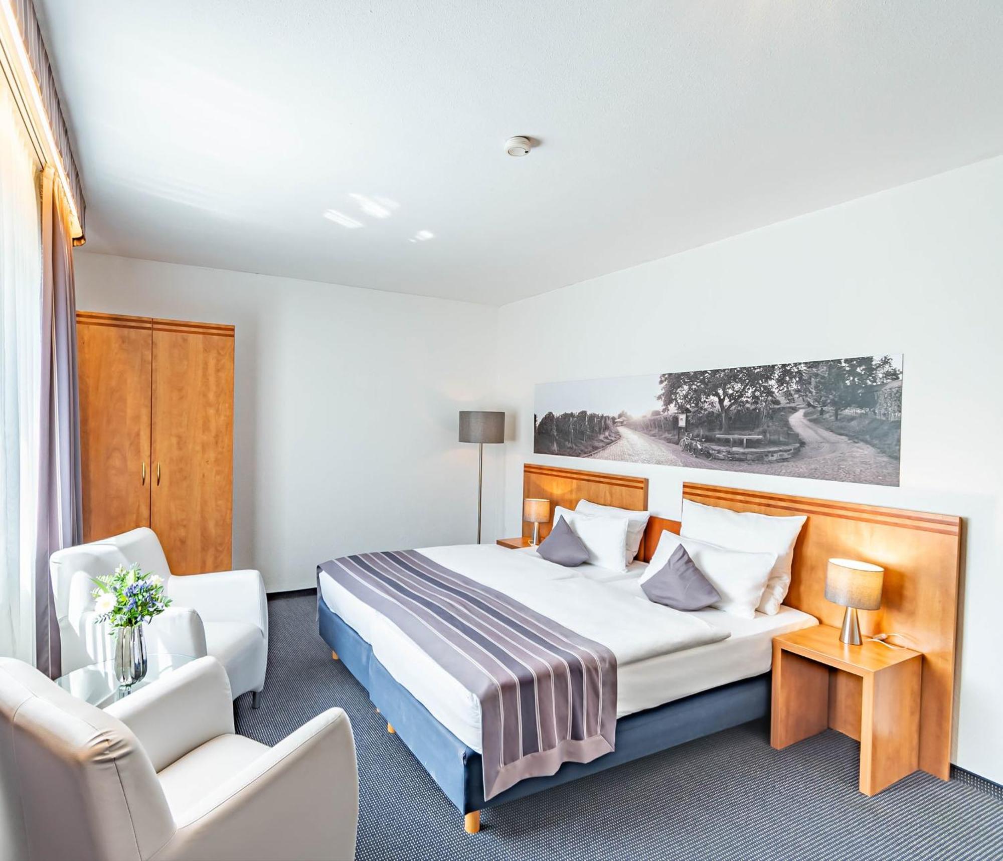 Parkhotel Sonnenberg Eltville am Rhein Extérieur photo